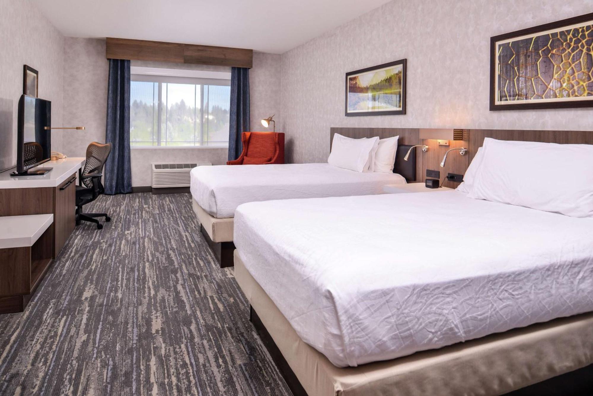 Hilton Garden Inn Бенд Екстериор снимка
