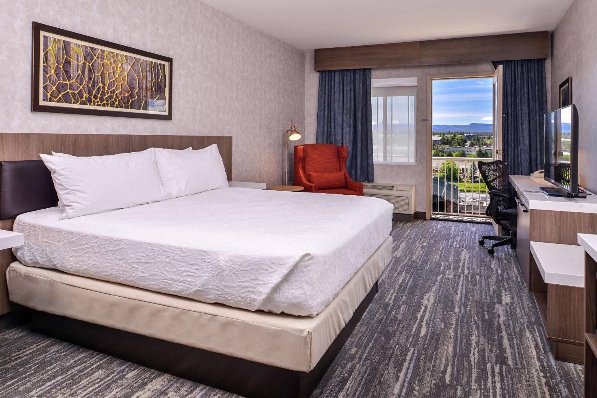 Hilton Garden Inn Бенд Екстериор снимка